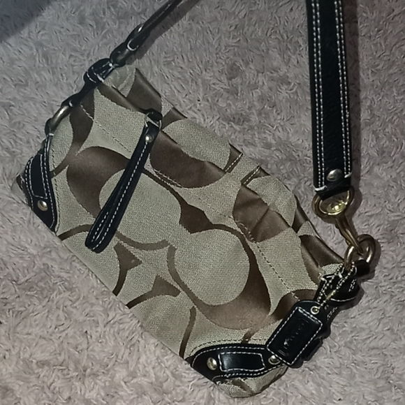 Bag - Picture 2 of 3